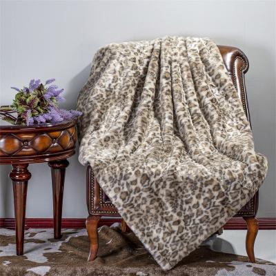 China Luxury Faux Fur Anti-pilling Throw Blankets Super Soft Thick Warm Velvet Reversible Blankets for sale