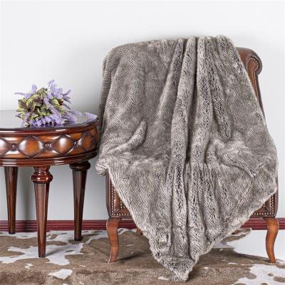 China Luxury Faux Fur Anti-pilling Oversized Throw Blanket With Plush Velvet Reverse For Couch for sale