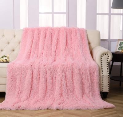 China Long Lasting Double Layers Cozy Plush Throw Blanket Warm Faux Fur Shaggy Blanket Fluffy Blanket for sale