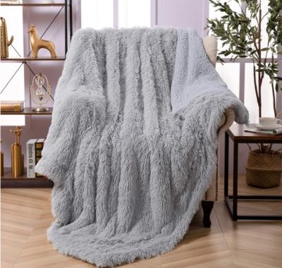 China Sustainable Faux Fur Blanket Fuzzy Soft and Plush Shaggy Fall Throw Blankets Long Fur Solid Throws for sale