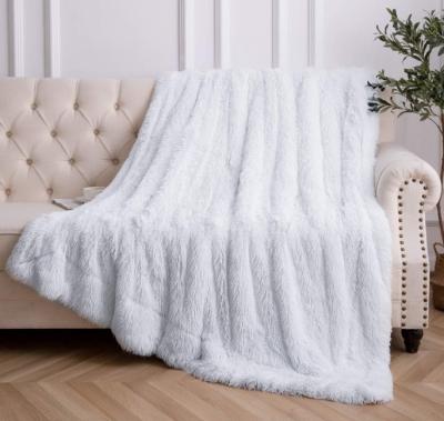 China Plush Shaggy Faux Fur Blanket Fuzzy Sustainable Soft Throw Blanket With Reversible Warm Velvet for sale