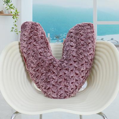 China Home Decorative Anti-static Fluffy Fluffy Fur Plush Pillow Cute Soft Heart Decor Valentines Cushion for sale