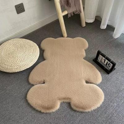 China Machine Washable Animal Shape Rabbit Floor Carpet And Fur Blankets for sale