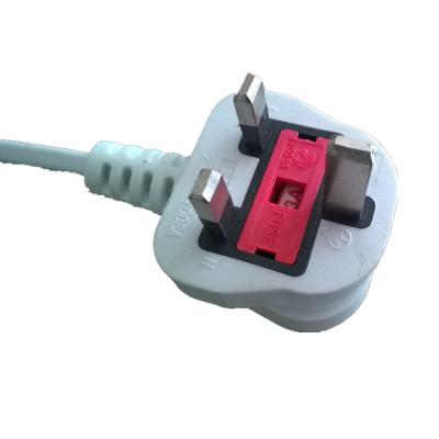 China UK power cord with BS1363 standard non-rewireable moulded plug with fuse for sale