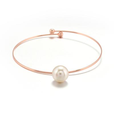 China Fashion Simple Design Pearl Bracelet Bangle Rose Gold Plated Bracelet Women Glass Bracelet for sale