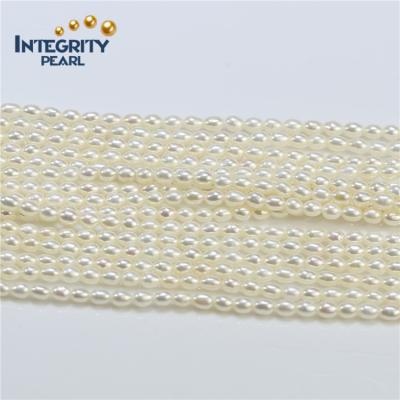 China Natural Freshwater Pearl Bead Strand, 3-3.5mm Small Grade 3A Good Quality Rice Shaped Loose Pearl Beads for sale