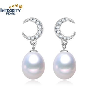 China TRENDY Luna Moon Shaped Zircon 925 Sterling Silver Newest Arrival Natural Pearl Jewelry Earrings Freshwater Hawaiian for sale