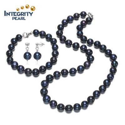 China TRENDY 10-11mm off round dyed black color necklace bracelet earring set real freshwater pearl custume jewelry set for sale