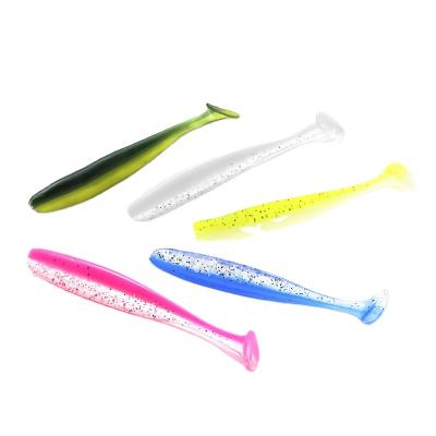 China Durable and Attractive T-tail Plastic Soft Lure Double Color Artificial High Groundbait Fishing Lure 5.5cm /7cm for sale