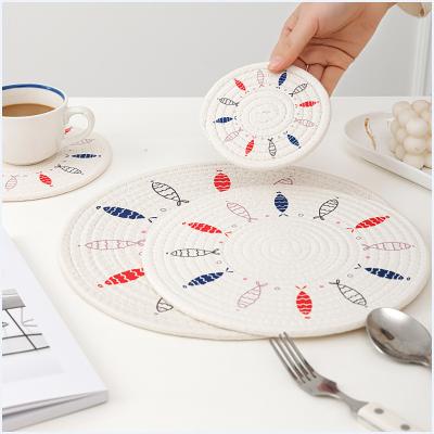 China CLASSIC Round Placemats for Wedding Party Supplies Round Burlap Placemats with Tassels Mandala Boho Table Mats for sale