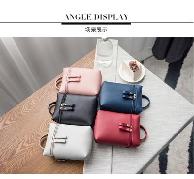 China Newspaper Used Personalized Women's Bag Mini Small Casual Square Bag Shoulder Messenger Cell Phone Bag for sale