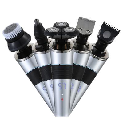 China IPX6 Triple Blade Digital Display Waterproof Rechargeable Rotary Shaver For Men for sale