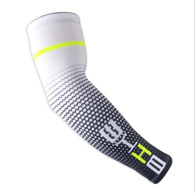 China OEM Breathable Quick-Dry Outdoor Cycling Protective Sports Sun Sports Arm Cooling Anti-UV Custom Sleeve for sale