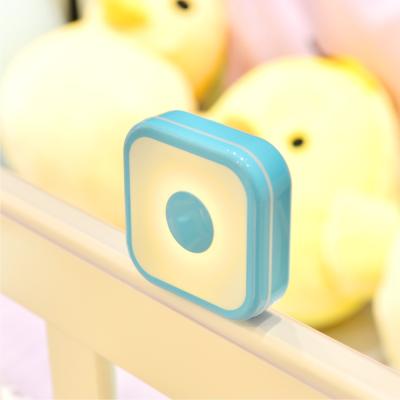 China Modern Creative Square Mini Sensor 0.5W Touch Houseware LED Night Light for sale