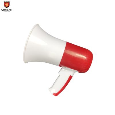 China PORTABLE Cheap Handheld Plastic Megaphone USB Rechargeable Recording Megafono for sale