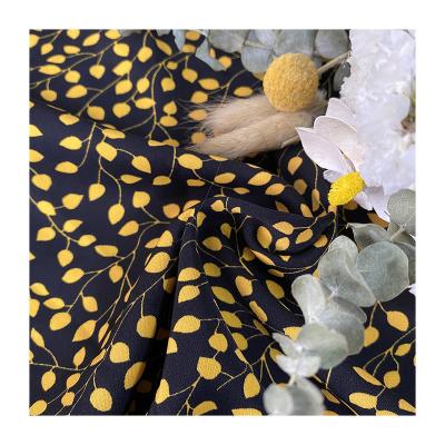 China Pure Hot Summer Dot Leaf Style Woven Digital Printed Cloth Fabric For Dress for sale