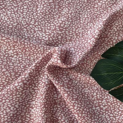 China Pink Dot Pattern Printed Woven 96%Polyester 4% Spandex Twill Pure Hot Selling Fabric For Making Women's Dress Shirt for sale