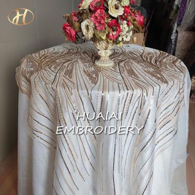 China 2021 modern popular hot selling red gold sequin tablecloths for weddings for sale