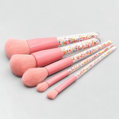 China Angular Blush Candy Ice Cream Rose Rainbow Brush Set of 5 Makeup Brushes With Diamonds Christmas Makeup Brush for sale