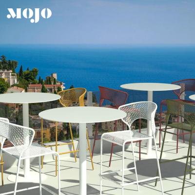 China Stackable modern outdoor restaurant dining tables and chairs for sale