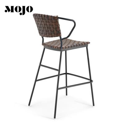 China Vintage Modern Black Foshan Cane Rattan Back Bar Stool White Bar Stools For Kitchen Vintage Luxury Nordic Bar Stools for sale