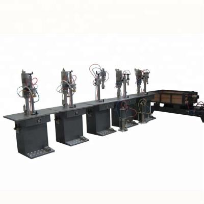 China Semi Automatic Beverage PU Foam Filling Machine With CE Certificate Approved for sale