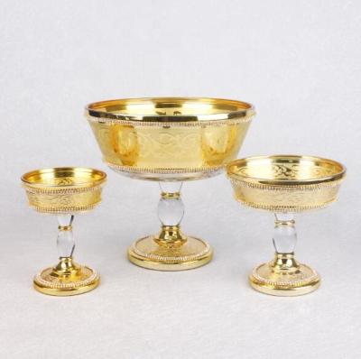 China Sustainable Uzbekistan Style Gold Plating Glass Fruit Bowl Large Squares For Table Decoration And Wedding for sale