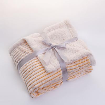 China Warm Woolen Throw Blanket Warm and Cozy Lambswool Woolen Blanket Perfect Decoration Covering and Cozy for Sofa and Bed for sale