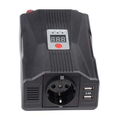 China 10 A PROTECT FUSE 200W Car Power Inverter DC 12V To AC 220V Outlet Car Inverter With LCD Digital Display for sale