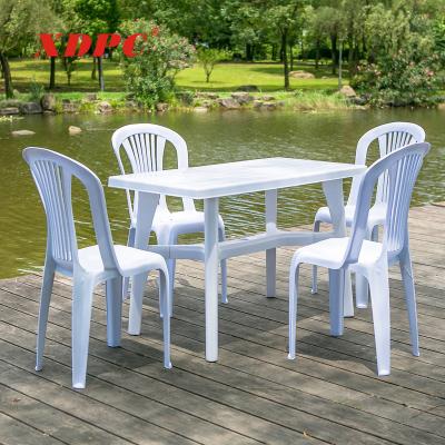 China Eco-friendly cheap used outdoor plastic dining table and patio garden picnic chairs for sale