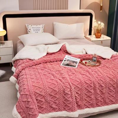 China Portable Super Soft Warm Large Throw Fleece Folded Blanket For Couch Sofa Bed for sale