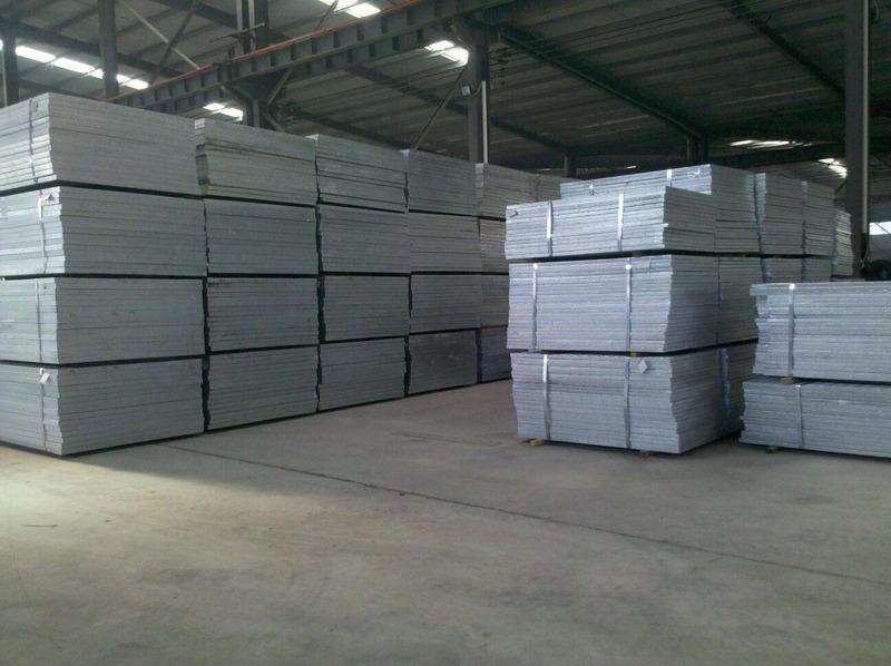 Verified China supplier - Hebei Zhonghan Wire Mesh Manufacturing And Installation Co., Ltd.