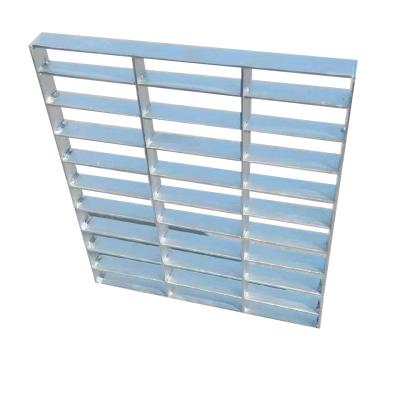 China Traditional Special Shaped Steel Grating Galvanized Drainage Cover for sale