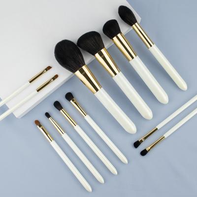 China Angular Blush KENO New Design Professional Artist Makeup Brushes Pinceles Para Maquillaje Private Label Makeup Set Brush 12PCS With PU Bag for sale