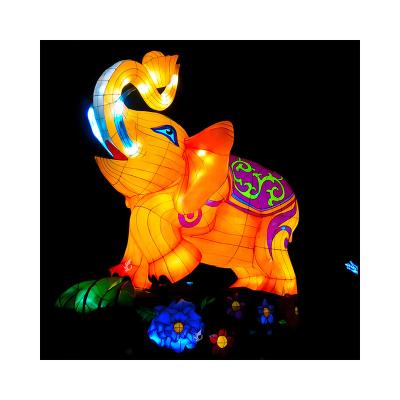 China Festival Indoor Outdoor Outdoor Chinese Elephant Lantern Silk Decorative Lantern for sale