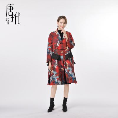 China Breathable Long Tang Suit Silk Down Jacket With Classic Design And Colorful Patterns for sale