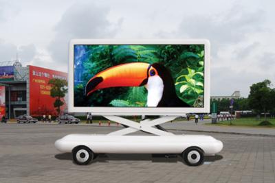 China P10 7000 Nits Truck Mounted LED Screen , Full Color Mobile LED Display 1R1G1B for sale