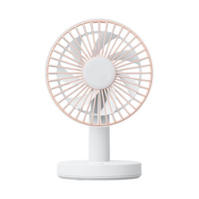 China Small Body And Lightweight Bottom DB Running Portable USB Rechargeable Mini Fan Low Noise Soft Wind Desktop Fan for sale