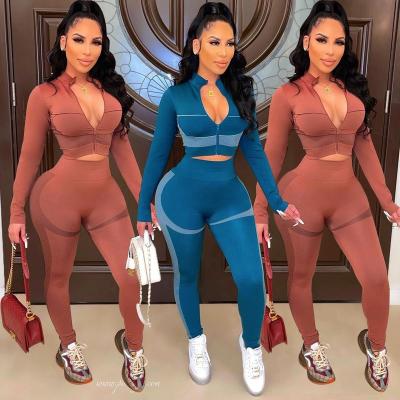 China Breathable Custom 2022 New Arrivals Crop 2 Piece Women's Top Sweatsuit Set Tracksuit Winter Clothing 2021 Jogging Sets for sale