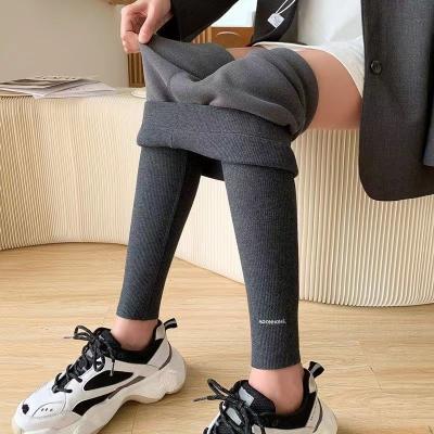 China Winter Girls Velvet Wool Fleece Fleece Pants Skinny Thick Women Antibacterial Warm Female Winter Gaiters Trousers for sale