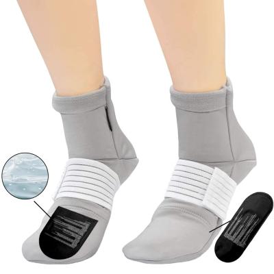 China Body Health Care Hot Cold Pain Relief Gel Pack Soothing Cold Therapy Socks Gels Ice Cooling Socks for sale