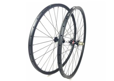 Κίνα 3K / UD ίνα ελαφριά 27,5 Wheelset άνθρακα για το διαγώνιο σχέδιο Hookless χώρας προς πώληση