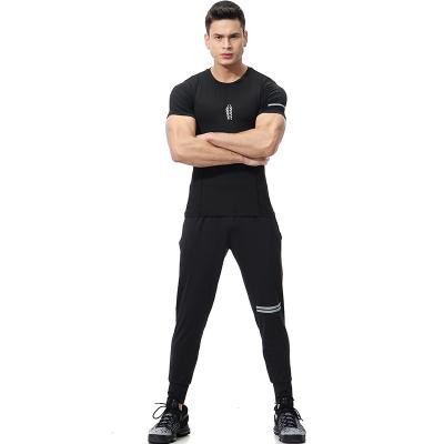 China QUICK DRY Popular Clothing Mens Short Sleeve Sports Suits Mens Summer Black Shorts Sports Suit for sale