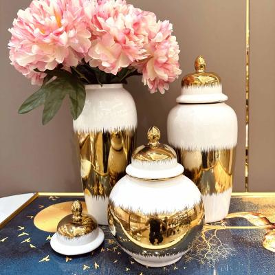 China European style New Style Light Luxury Gold Electroplating Ceramic Ginger Jar Decorative Jars for sale