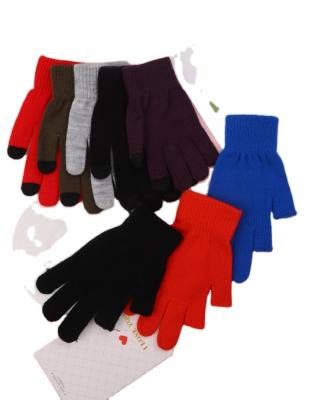 China Warm Stretchy Magical Knitted Kid Gloves Boy Girl Children Gloves Touchscreen Winter Gloves for sale