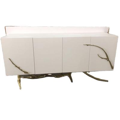 China Customized Ruikang Simple Wood White Paint Polished Brass Decorated Living Room Copper Console Table TV Stand for sale