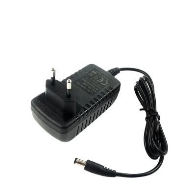 China PC+ABS High-efficiency 15v2a Power Adapter Plug-in Connection Product Type For Power Solutions for sale