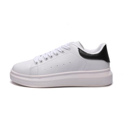 China Fashion\white high quality wholesale warm comfortable\durable\breathable\flexible with black color men and women low cut sports walking sneaker or customizable for sale