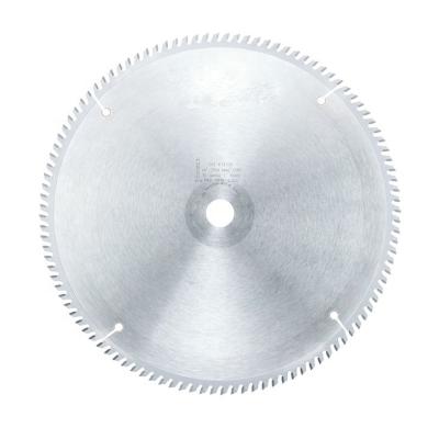 Cina Il diamante 48 in lama per sega circolare per il taglio di legno con il carburo ha fornito di punta Diamond Cutting Segmented Saw Blade in vendita