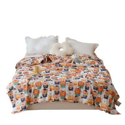 China Disposable Baby Happy Bear Printing 100% Polyester 4 Pcs Comforter Set for sale